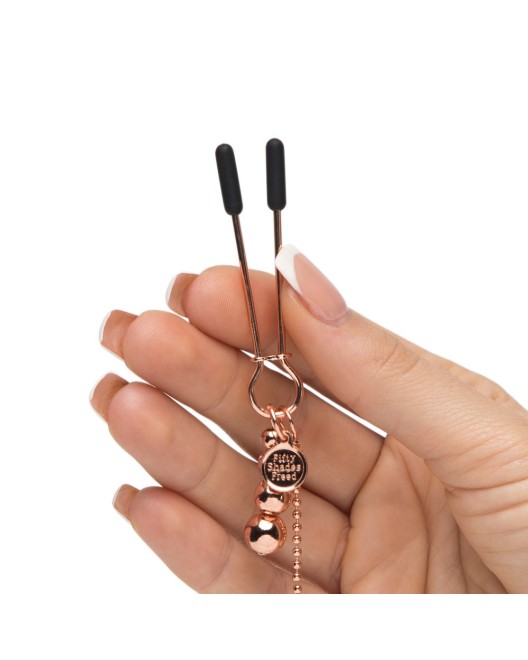 Pince_à_Seins_et_Clitoris_All_Sensation_Fifty_Shades