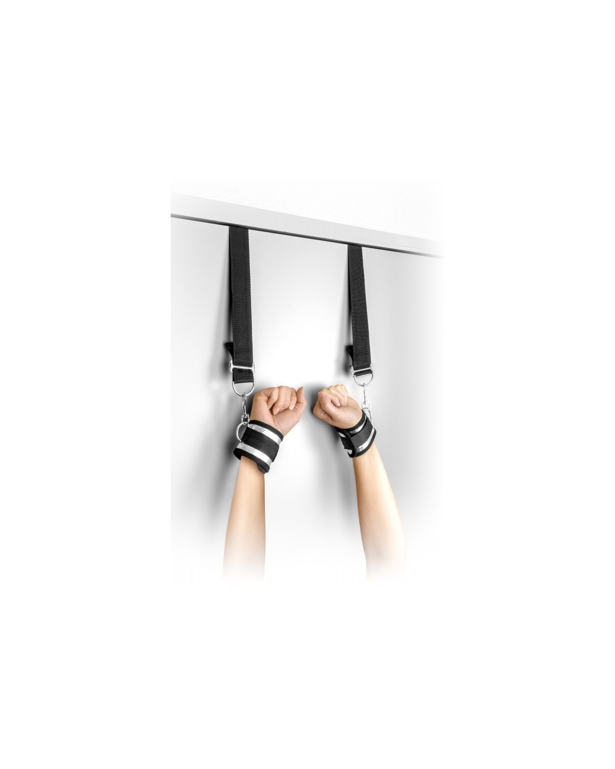 Menottes_de_Suspension_pour_Porte_Fetish_Tentation