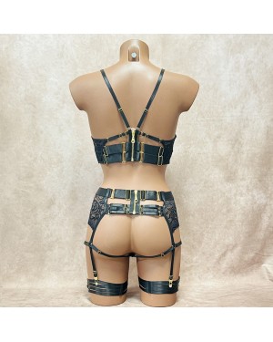 Ensemble_3_Pièces_Soutien_gorge_Culotte_Ouverte_avec_Porte_jarretelles_et_Jarretières