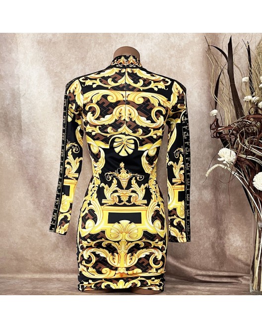 Robe_a_Strass_et_Imprimes_Baroques