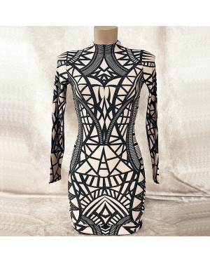 Robe Imprimés Géométriques et Strass