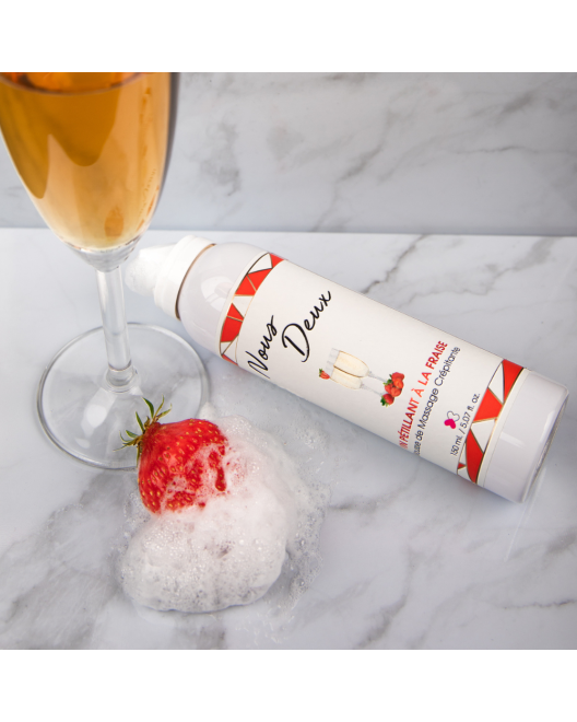 Mousse_de_Massage_Crepitante_Vin_Petillant_Fraise_Nous_Deux