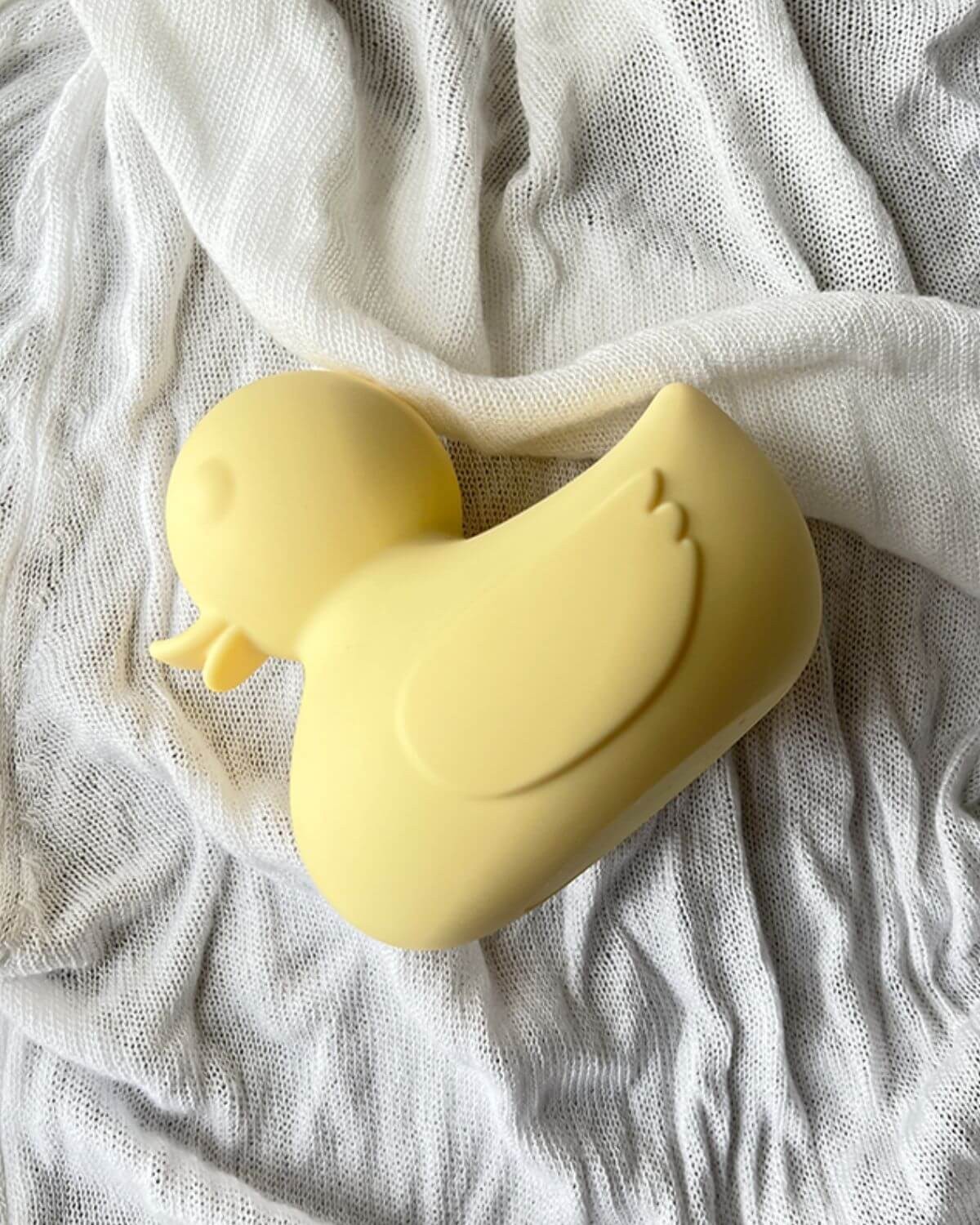 Sextoy Masturbateur Femme "Canard" Vibrant DUCKIE 2.0 Jaune - Big Teaze Toys (Neuf)