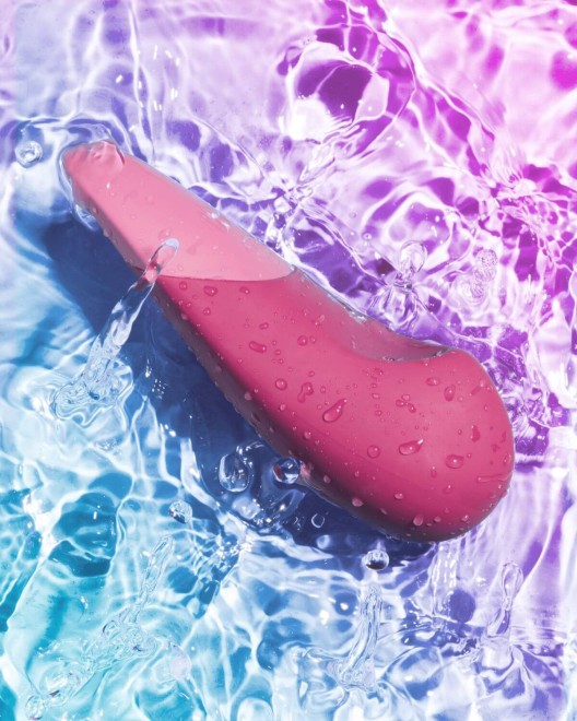 vibromasseur-clitoridien-womanizer-vibe-rose
