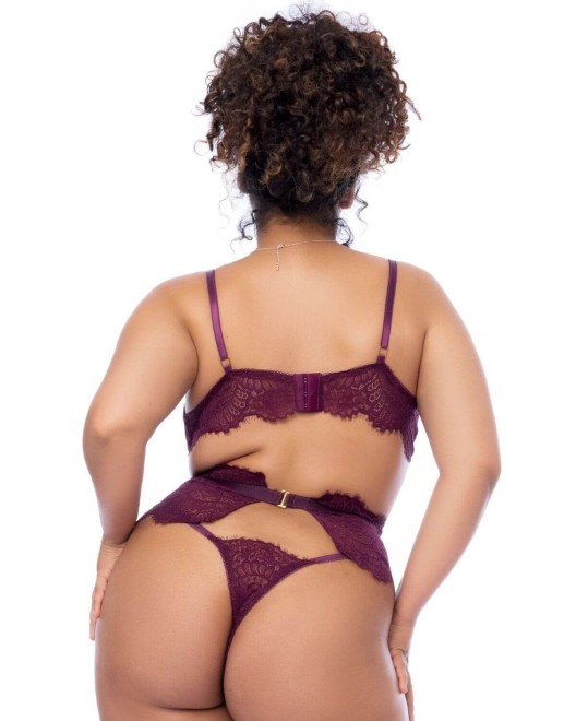 ensemble-lingerie-dentelle-mapale-rouge-courbes-genereuses