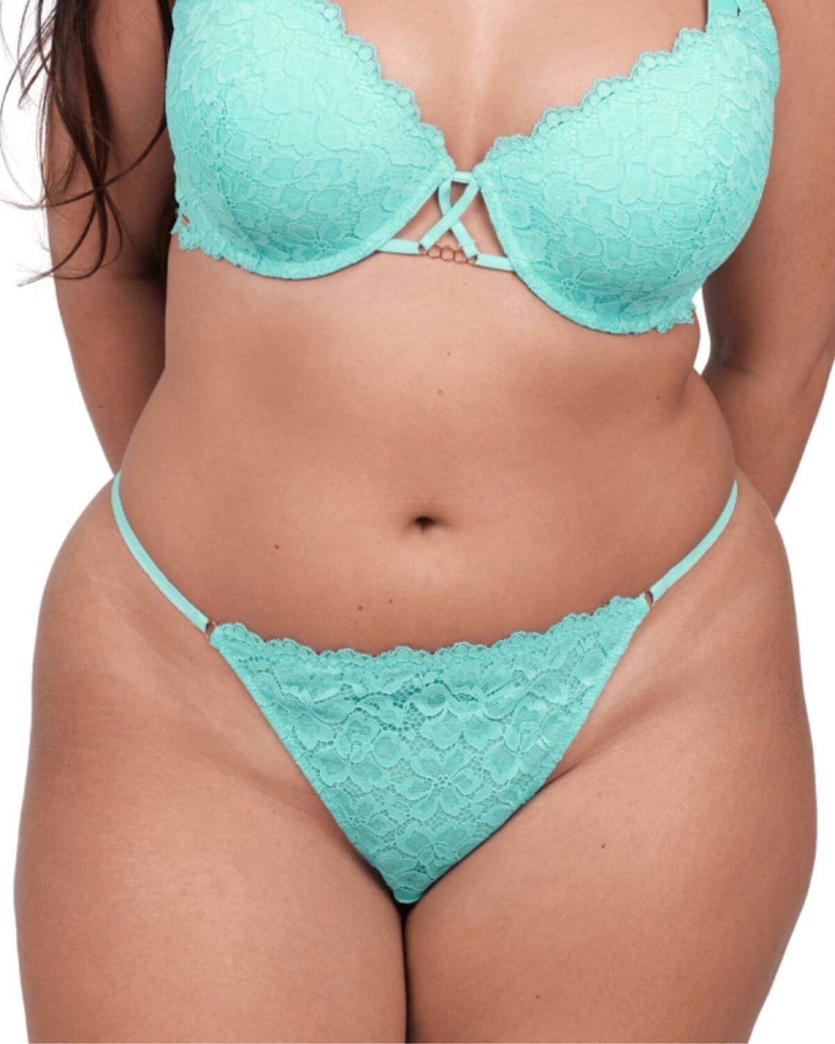 string-dentelle-robyn-vert-valege-lingerie
