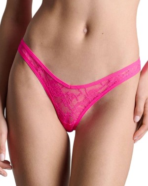 tanga-flashback-rose-maison-close