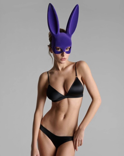 masque-lapin-velours-violet-les-fetiches-maison-close
