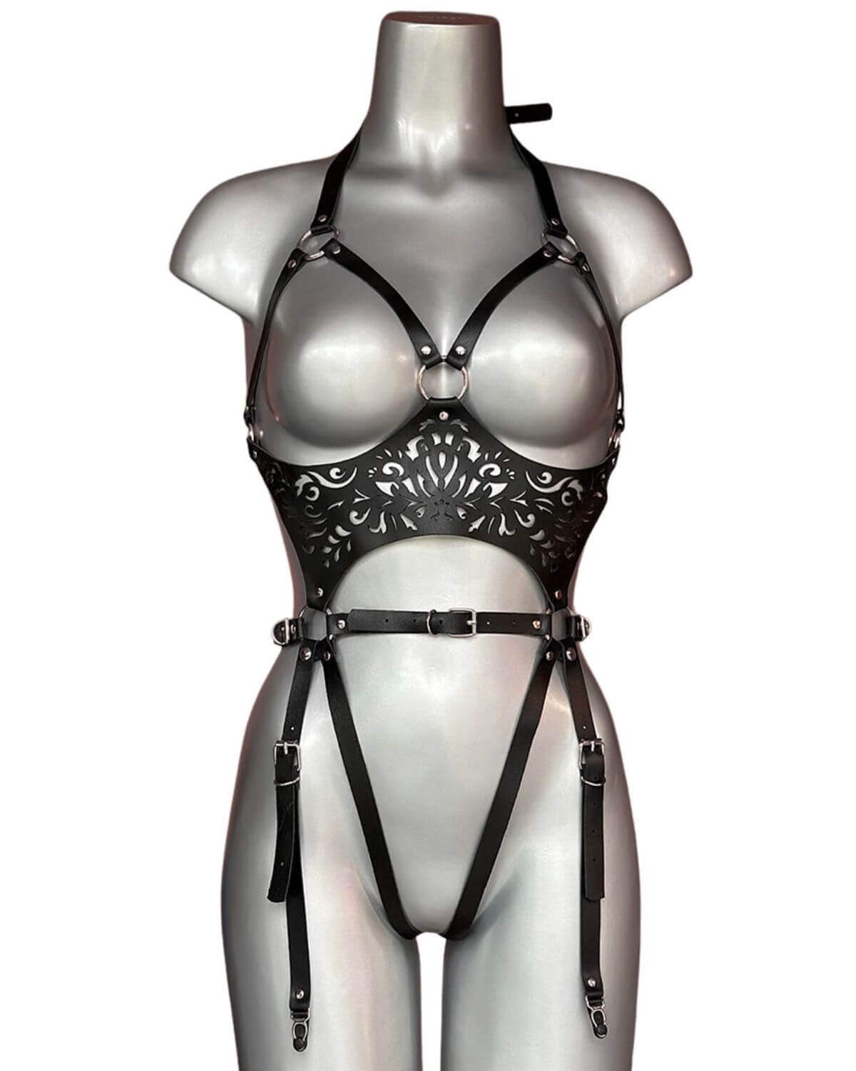 body-ouvert-cuir-lucy-voyeurx