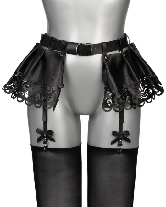 mini-jupe-cuir-jarretelles-lilly-voyeurx