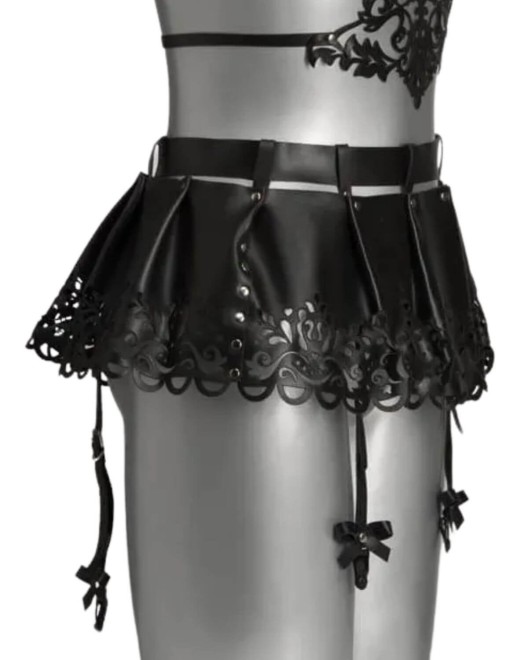 mini-jupe-cuir-jarretelles-lilly-voyeurx