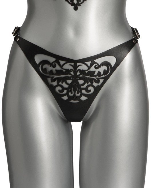 string-cuir-lilly-voyeurx