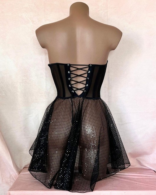 robe-bustier-transparente-sequins-outx-4