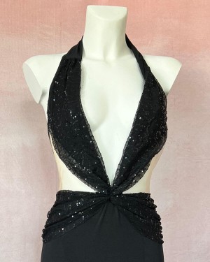 robe-longue-fendue-decolletee-outx-2