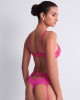 tanga porte-jarretelles Sweet Euphoria, Aubade Lingerie, fuchsia, vue de dos, porté avec soutien-gorge assorti