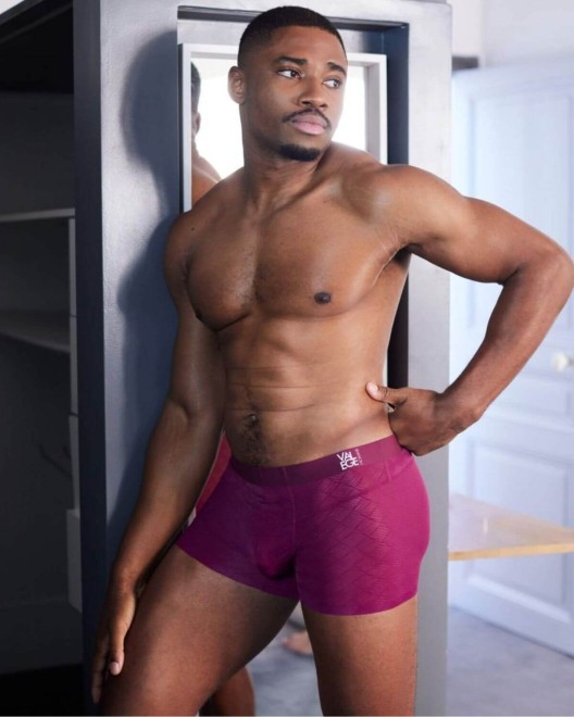 boxer homme Caliente Esteban, bordeaux, Valege Lingerie, mannequin de face