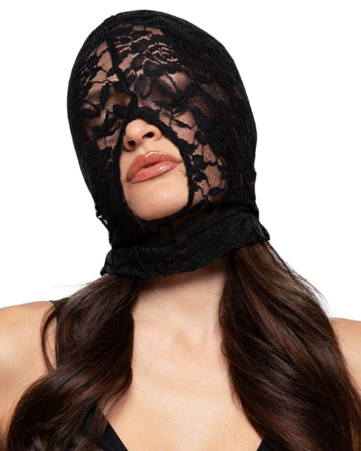 cagoule bdsm en dentelle noire, Bedroom Fantasies, zoom tête