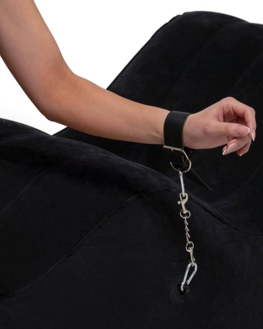 banc sexuel gonflable, noir, Bedroom Fantasies, zoom menottes