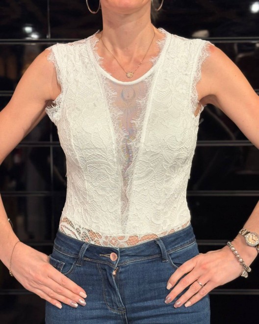 body dentelle dos nu blanc, Collection exclusive Paradise Boutik, mannequin de face