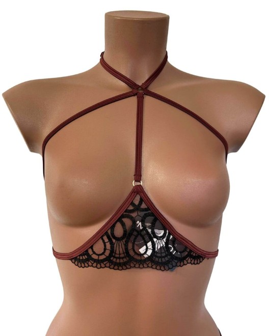 harnais choker Femme Fatale, Jolidon Clandestine, sur mannequin, vue de face