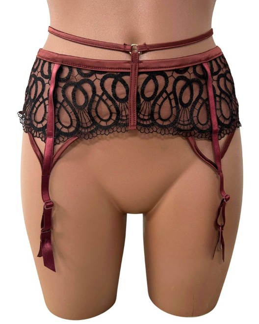 Porte-jarretelles Femme Fatale, Jolidon Clandestine, zoom sur mannequin vue de face