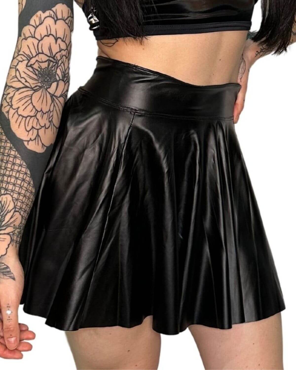 jupe évasée en wetlook, noire, Paradise Boutik, vue de face