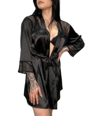kimono manches longues en satin et dentelle, noir, Paradise Boutik, mannequin de face