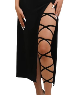 cuissarde élastique sexy, noire, portée avec jupe fendue