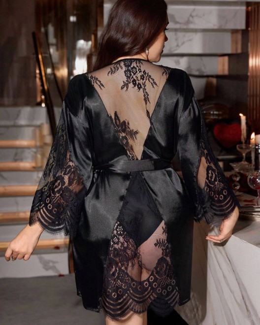 kimono en satin et dentelle, noir, vue dos
