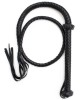 fouet bdsm tressé à lanières 150 cm, noir, posé à plat