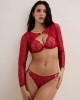 boléro Crazy in Love, rouge, Aubade Paris, mannequin portant l'ensemble