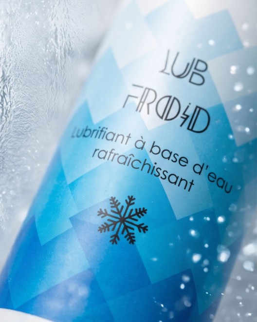 Lubrifiant à base d'eau effet froid zoom sur l'étiquette