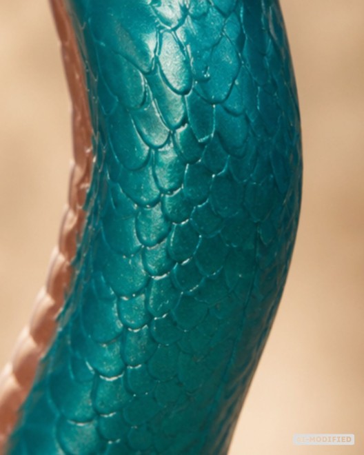 gode fantaisie serpent à ventouse, Le cobra, Paradise boutik, vert et doré, zoom écailles