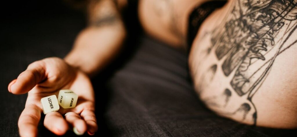 Jeux de société érotiques, comment pimenter sa vie sexuelle